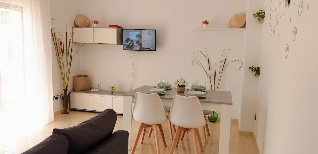 Apartamento Pepa. En El Corazon Del Delta. Sant Jaume d'Enveja Exteriör bild